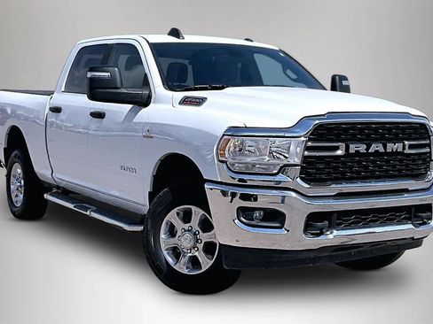 Used 2024 RAM 2500 Big Horn AWD/4WD image 1