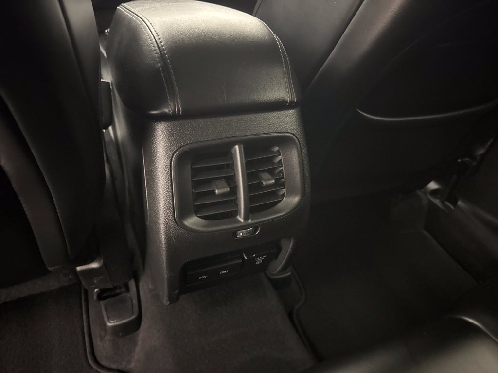 Used 2019 Jeep Cherokee Limited AWD/4WD image 47