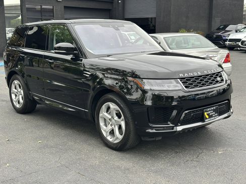 Used 2020 Land Rover Range Rover Sport HSE AWD/4WD image 7