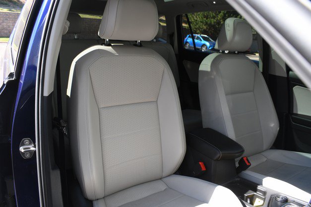 Used 2021 Volkswagen Tiguan SEL AWD/4WD image 27