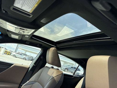 Certified 2024 Lexus ES 350 w/ Premium Package FWD image 22