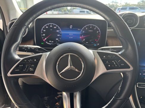 Used 2023 Mercedes-Benz GLC 300 GLC 300 image 28