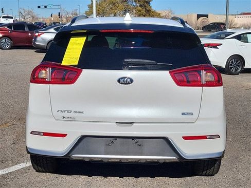 Used 2019 Kia Niro S Touring image 5