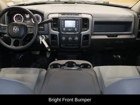 Used 2018 RAM 2500 Tradesman w/ Chrome Appearance Group image 13