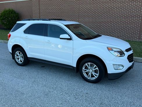 Used 2017 Chevrolet Equinox LT w/ Convenience Package FWD image 18
