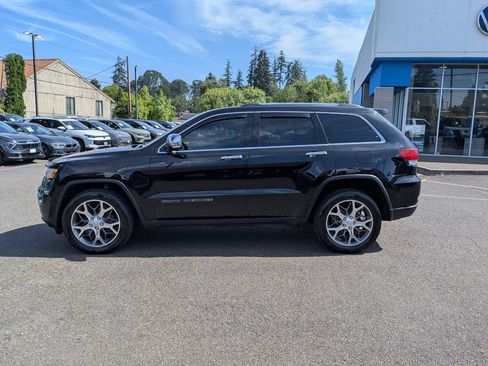 Used 2020 Jeep Grand Cherokee Limited AWD/4WD image 2