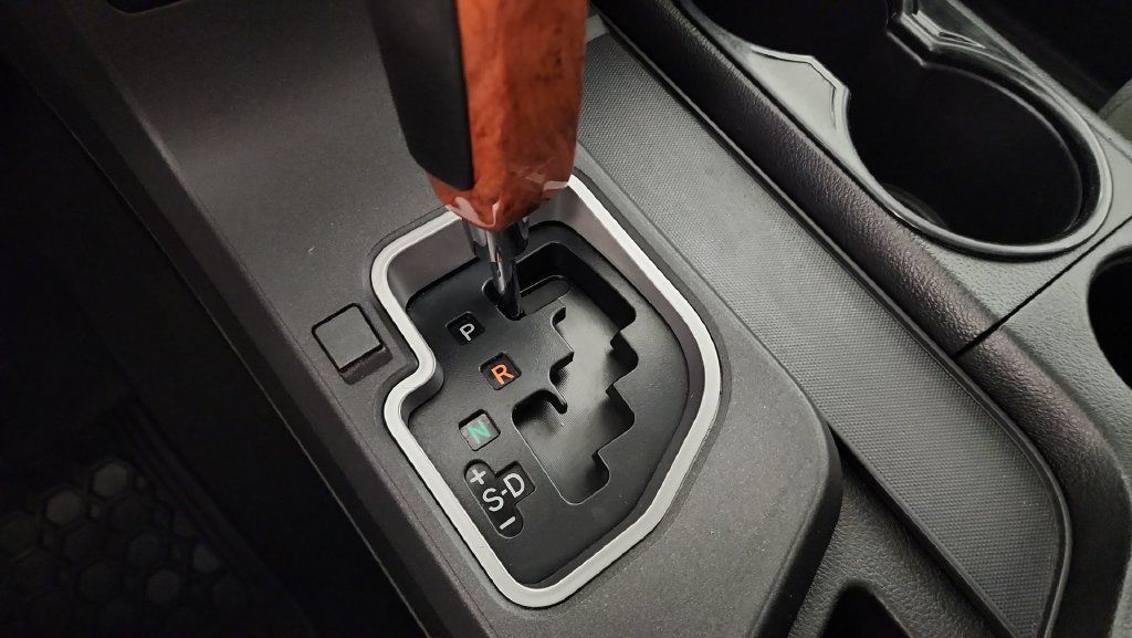 Used 2019 Toyota Sequoia Platinum AWD/4WD image 26
