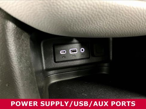 Used 2023 Chevrolet Equinox LS w/ LS Convenience Package FWD image 16