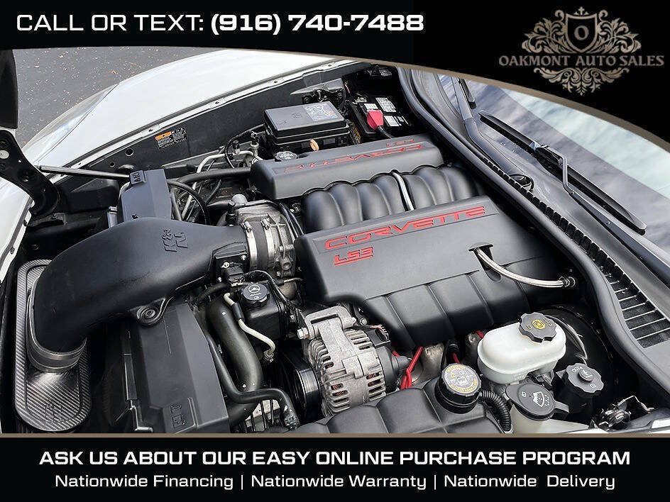 Used 2011 Chevrolet Corvette Coupe w/ 1LT RWD image 22