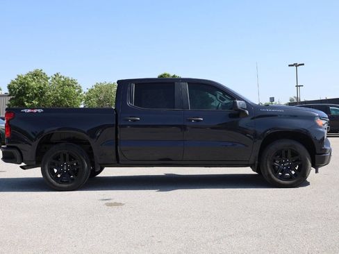 Used 2023 Chevrolet Silverado 1500 Custom AWD/4WD image 7