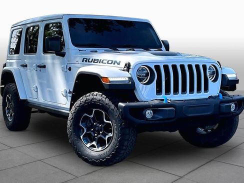 Used 2022 Jeep Wrangler Unlimited Rubicon 4xe w/ Steel Bumper Group AWD/4WD image 3