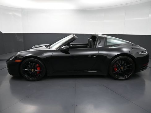 Certified 2024 Porsche 911 Targa 4S AWD/4WD image 30