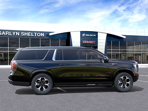 New 2026 GMC Yukon XL AT4 Ultimate AWD/4WD image 5