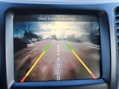 Used 2016 Jeep Cherokee Limited image 25