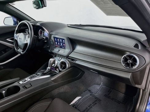 Used 2022 Chevrolet Camaro LT RWD image 32