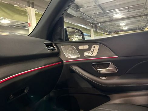 Used 2021 Mercedes-Benz GLE 350 4MATIC image 19