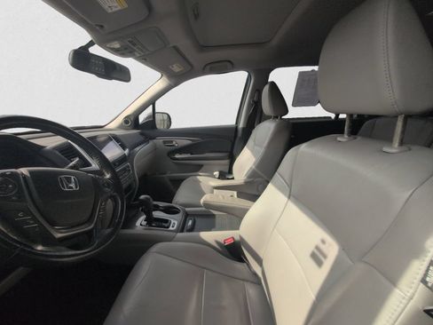 Used 2017 Honda Pilot EX-L image 9