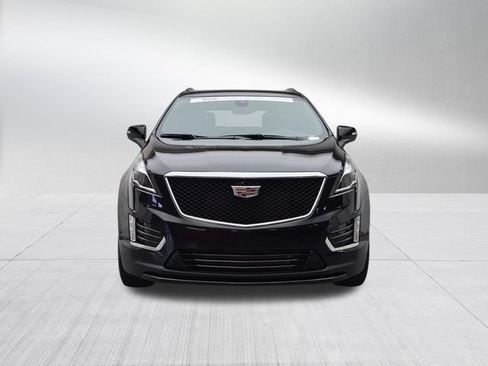 Used 2023 Cadillac XT5 Sportv w/ Technology Package AWD/4WD image 2