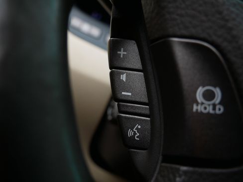 Used 2012 Lexus LS 460 AWD w/ Comfort Pkg image 32