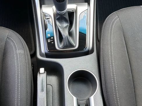 Used 2017 Hyundai Elantra GT FWD image 20