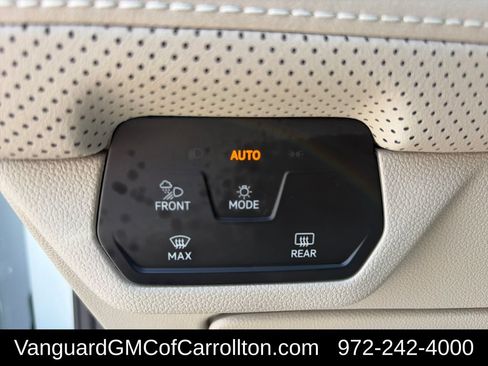 Used 2024 Volkswagen Atlas SE FWD image 25