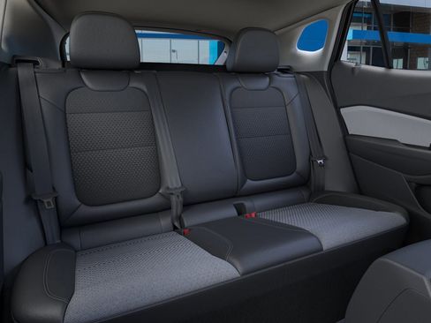 New 2026 Chevrolet Trax LT w/ Driver Confidence Package image 17