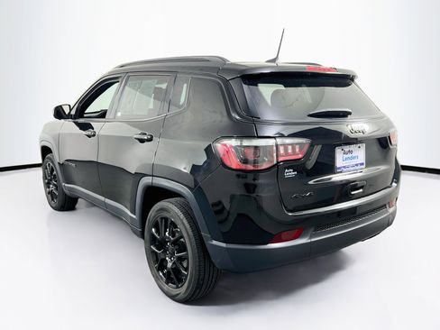 Used 2022 Jeep Compass Latitude w/ Convenience Group AWD/4WD image 7