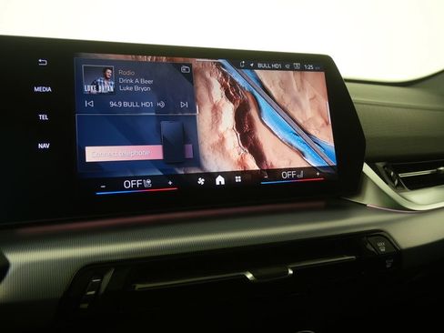 Used 2025 BMW X2 xDrive28i image 22