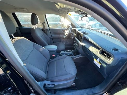 New 2025 Ford Maverick XL image 12