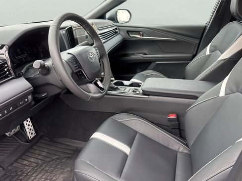 Certified 2026 Toyota Camry SE image 15