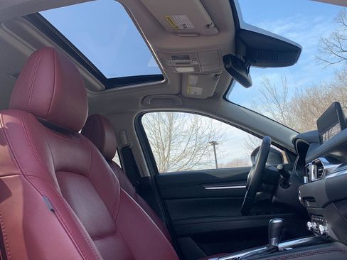 Used 2025 MAZDA CX-5 Carbon Edition image 8