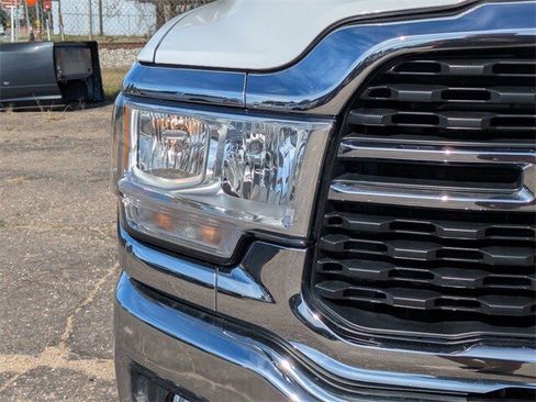 Used 2024 RAM 2500 Big Horn w/ Off Road Package image 10