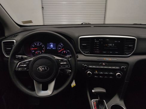 Used 2021 Kia Sportage LX AWD/4WD image 22