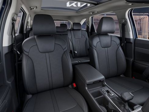 New 2026 Kia Sorento S w/ S Panoramic Sunroof Package FWD image 17