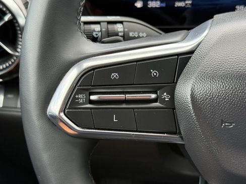 Used 2025 Chevrolet Equinox LT w/ Convenience Package II AWD/4WD image 15
