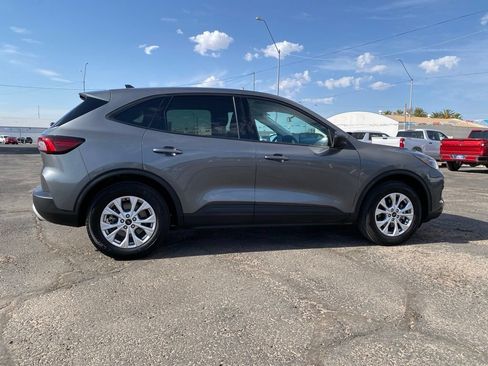 Used 2025 Ford Escape Active FWD image 5