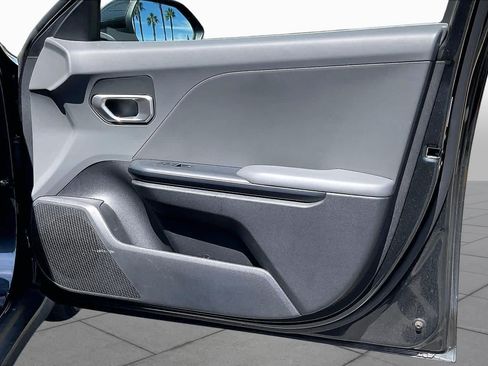 Used 2025 Kia K4 FWD image 22
