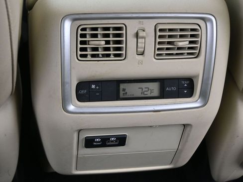 Used 2019 INFINITI QX60 Luxe w/ Essential Package image 16