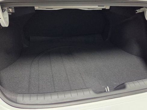 New 2026 Hyundai Elantra SE FWD image 11