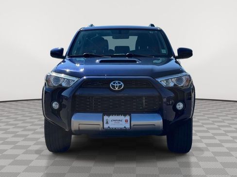 Used 2016 Toyota 4Runner Trail AWD/4WD image 2