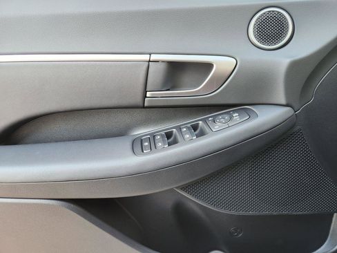 New 2026 Hyundai Sonata SEL FWD image 23