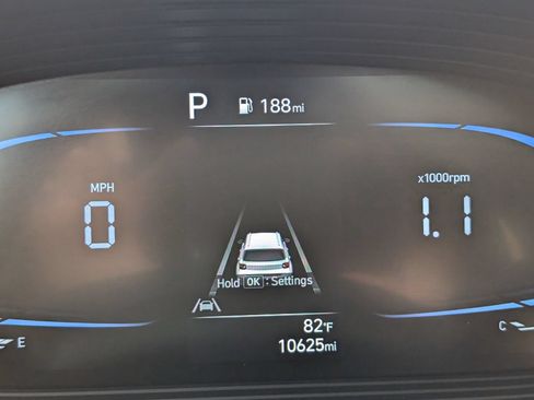 Used 2025 Hyundai Venue SEL FWD image 20