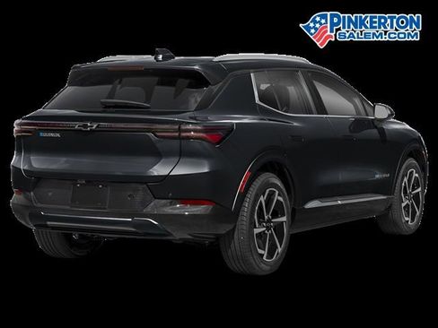 New 2026 Chevrolet Equinox EV LT image 26