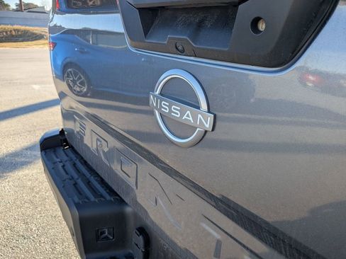 Used 2024 Nissan Frontier S w/ Technology Package image 9