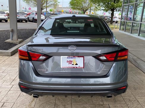 Certified 2025 Nissan Altima 2.5 SV w/ SV Special Edition Package AWD/4WD image 6