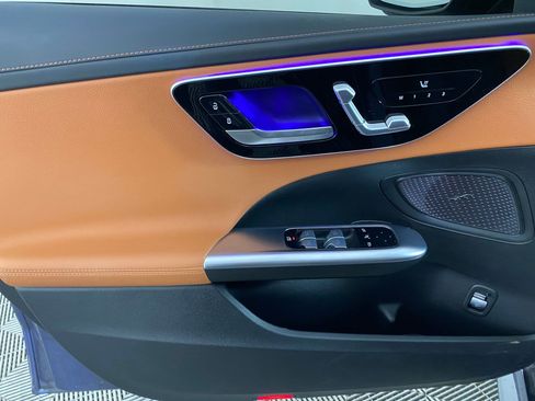 Used 2024 Mercedes-Benz C 43 AMG 4MATIC Sedan image 11