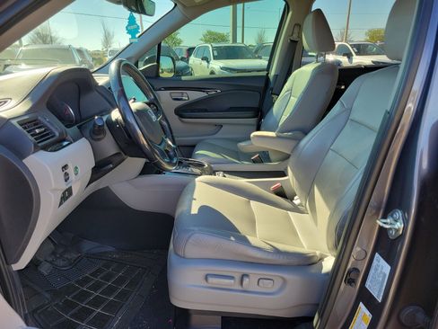Used 2020 Honda Pilot Elite image 23