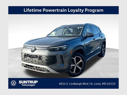 New 2025 Volkswagen Tiguan SE