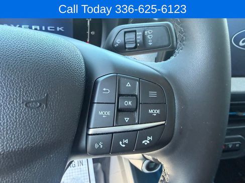 Used 2025 Ford Maverick XLT w/ XLT Luxury Package AWD/4WD image 18