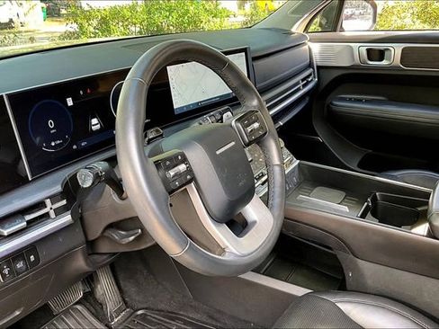 Used 2024 Hyundai Santa Fe Limited image 14